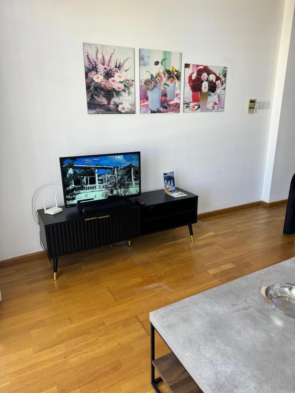 Ithaki Phinikoudes Apartment No. 205 Larnaca Exterior photo