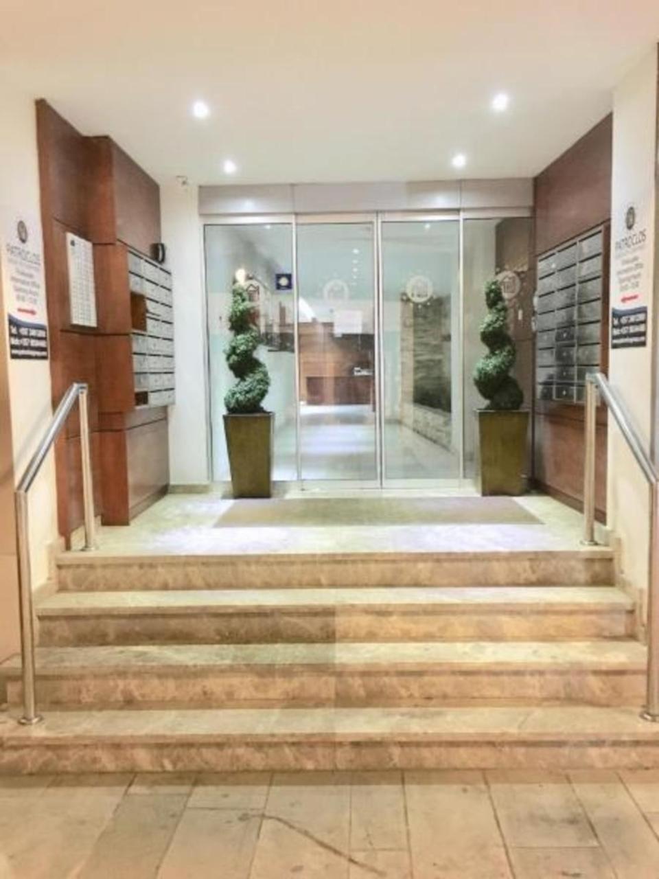 Ithaki Phinikoudes Apartment No. 205 Larnaca Exterior photo